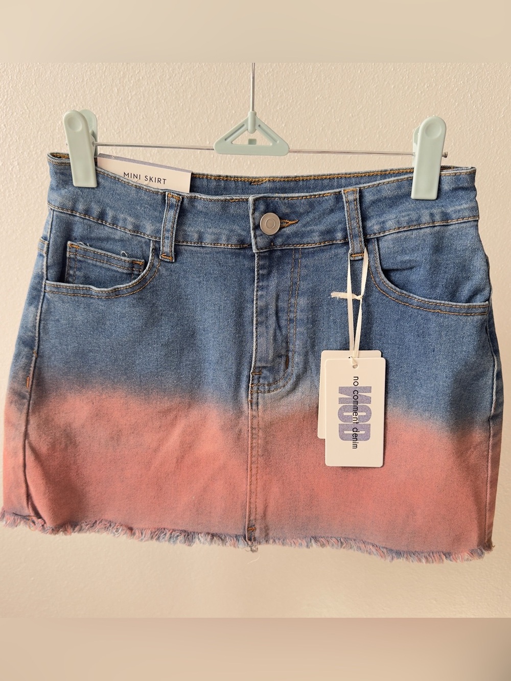 No Comment Pink & Blue Ombre Denim Mini Skirt Frayed Hem NWT Small